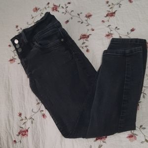 YMI Wanna Betta Butt Jeans size 5 black